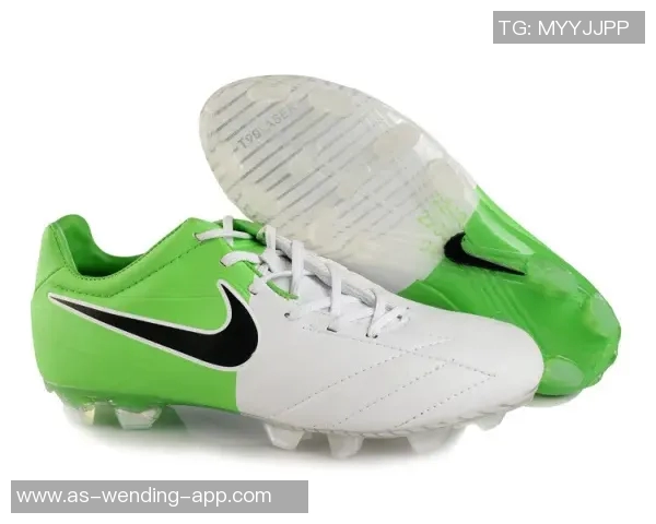 探索耐克足球鞋最新款式提升你的球场表现与时尚感 探索耐克足球鞋最新款式提升你的球场表现与时尚感