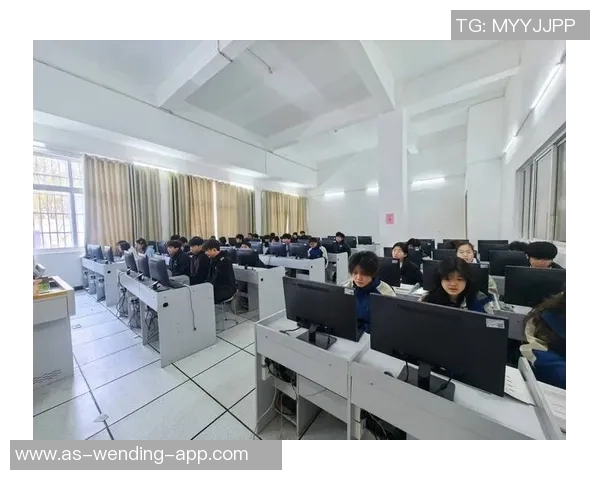 黄孝恩足球教练的成长之路与青少年足球培训的未来展望